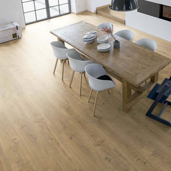 suelo-laminado-rustico-para-comedor