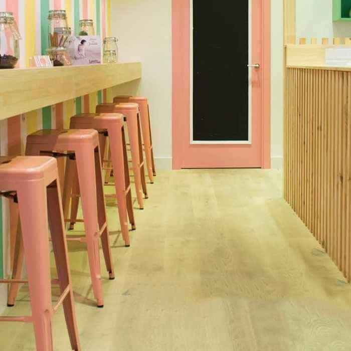 suelo laminado de madera